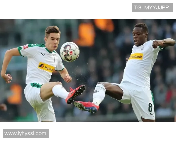 诺丁汉与霍芬海姆激战在即谁能在欧战中笑到最后 诺丁汉与霍芬海姆激战在即谁能在欧战中笑到最后