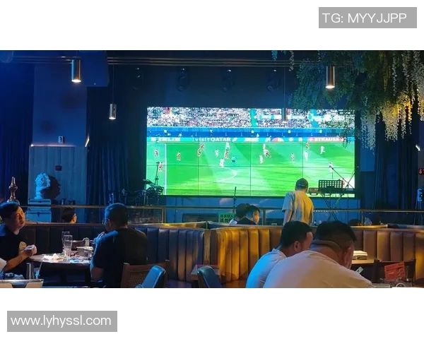 历史性时刻第一场直播足球比赛带来的激情与变革 历史性时刻第一场直播足球比赛带来的激情与变革